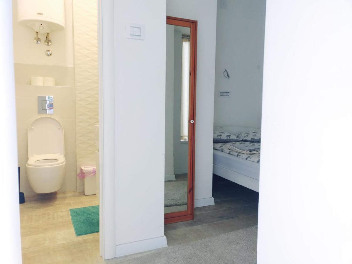 Cricket Park Hostel Beograd Eksteriør billede